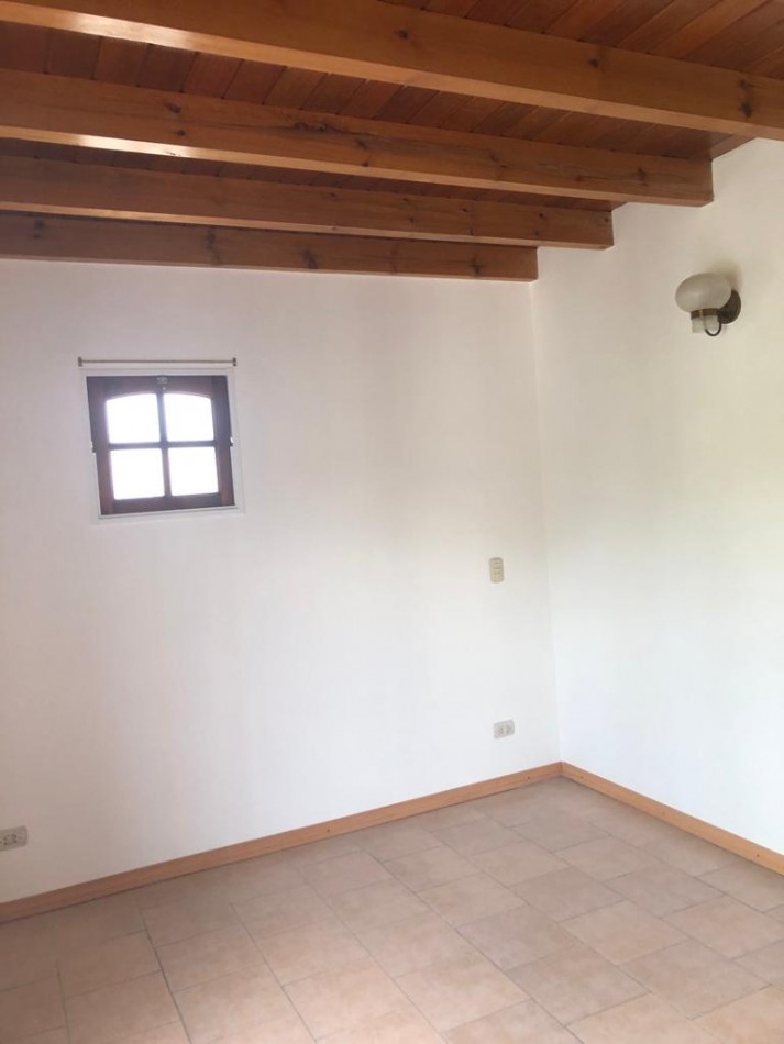 VENTA - Triplex Excelente estado