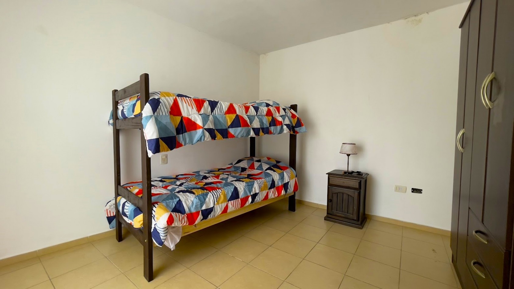 HERMOSO DUPLEX - UBICACION INMEJORABLE!