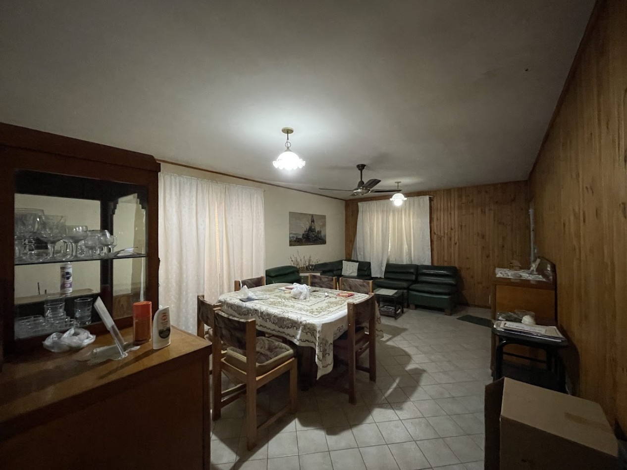Amplia Casa de 4 Dormitorios en Barrio Sardi ¡A Pasos del Centro!