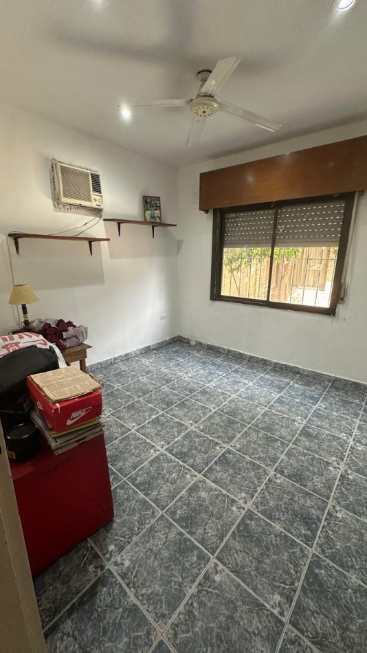 CASA DE 3 AMBIENTES CON DEPARTAMENTO INDEPENDIENTE Y COCHERA EN FLORENCIO VARELA
