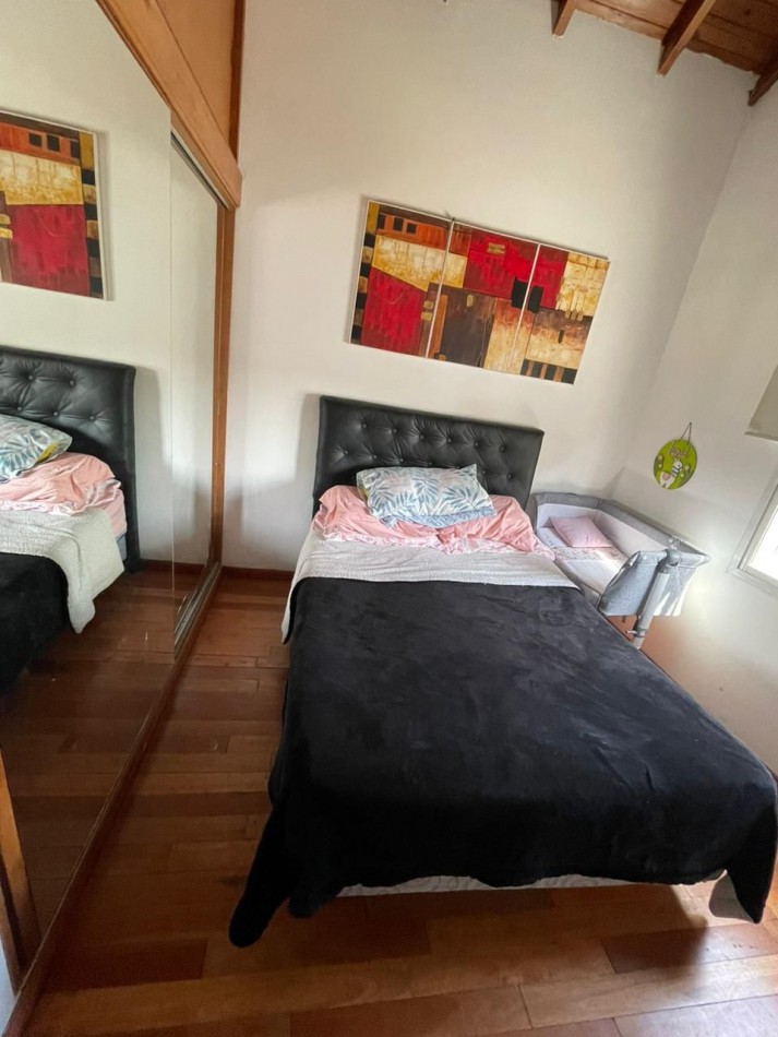 Venta de triplex en Ezpeleta