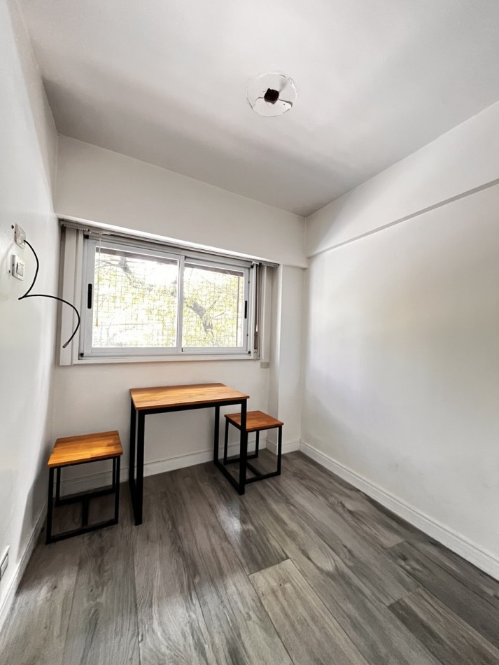 DEPARTAMENTO DE 3 AMBIENTES CON BALCON Y VISTA AL PARQUE LAS HERAS, PEÑA Y CORONEL DIAZ, RECOLETA