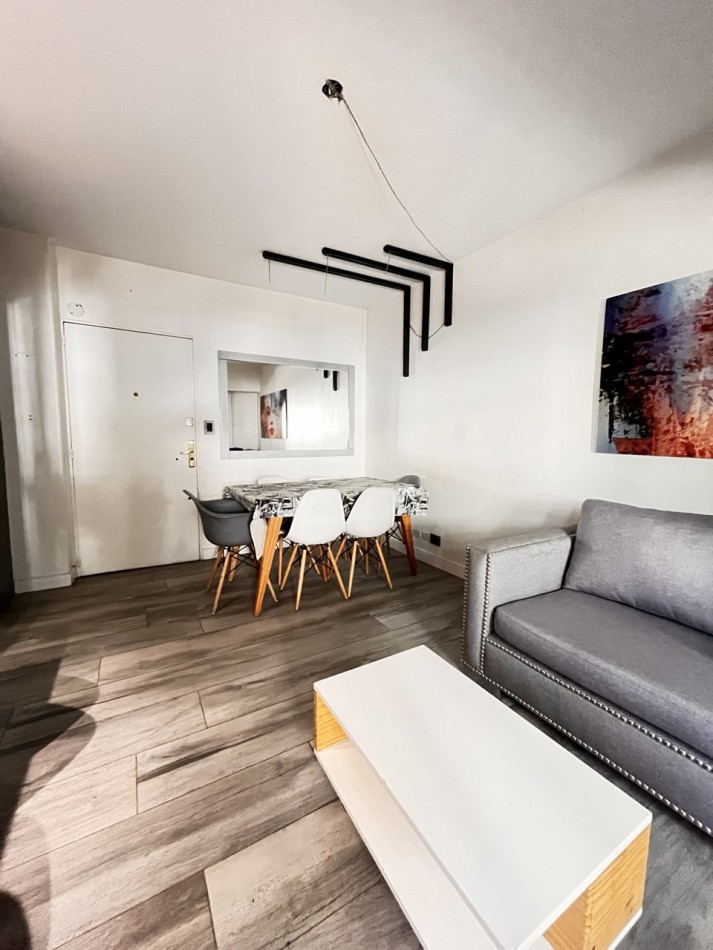 DEPARTAMENTO DE 3 AMBIENTES CON BALCON Y VISTA AL PARQUE LAS HERAS, PEÑA Y CORONEL DIAZ, RECOLETA
