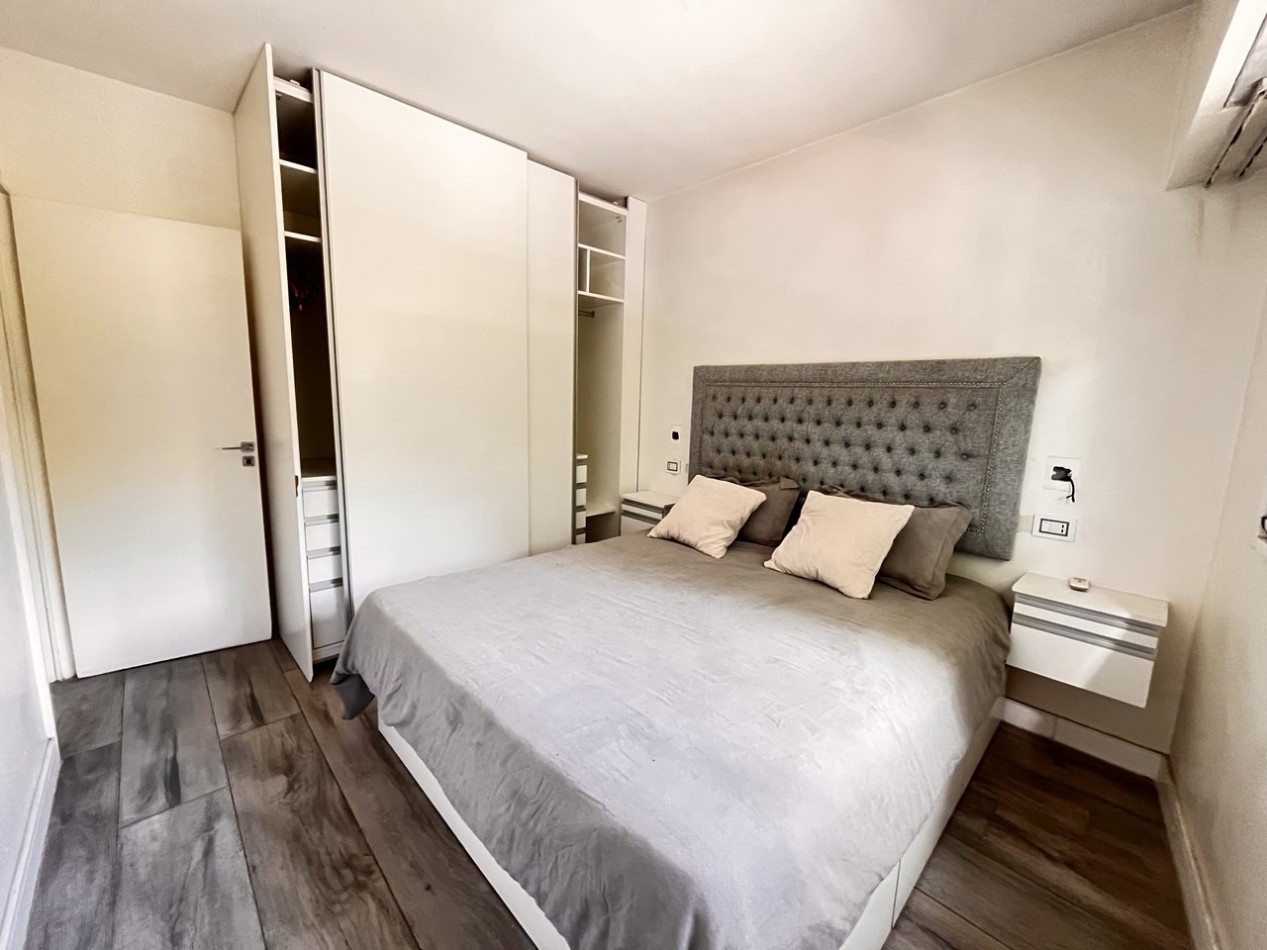 DEPARTAMENTO DE 3 AMBIENTES CON BALCON Y VISTA AL PARQUE LAS HERAS, PEÑA Y CORONEL DIAZ, RECOLETA