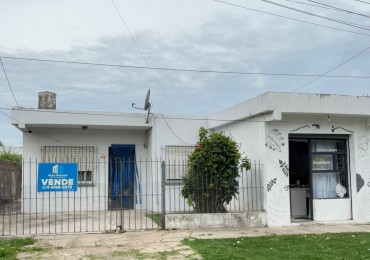 CASA CON LOCAL A LA VENTA EN VILLA ESPAÑA