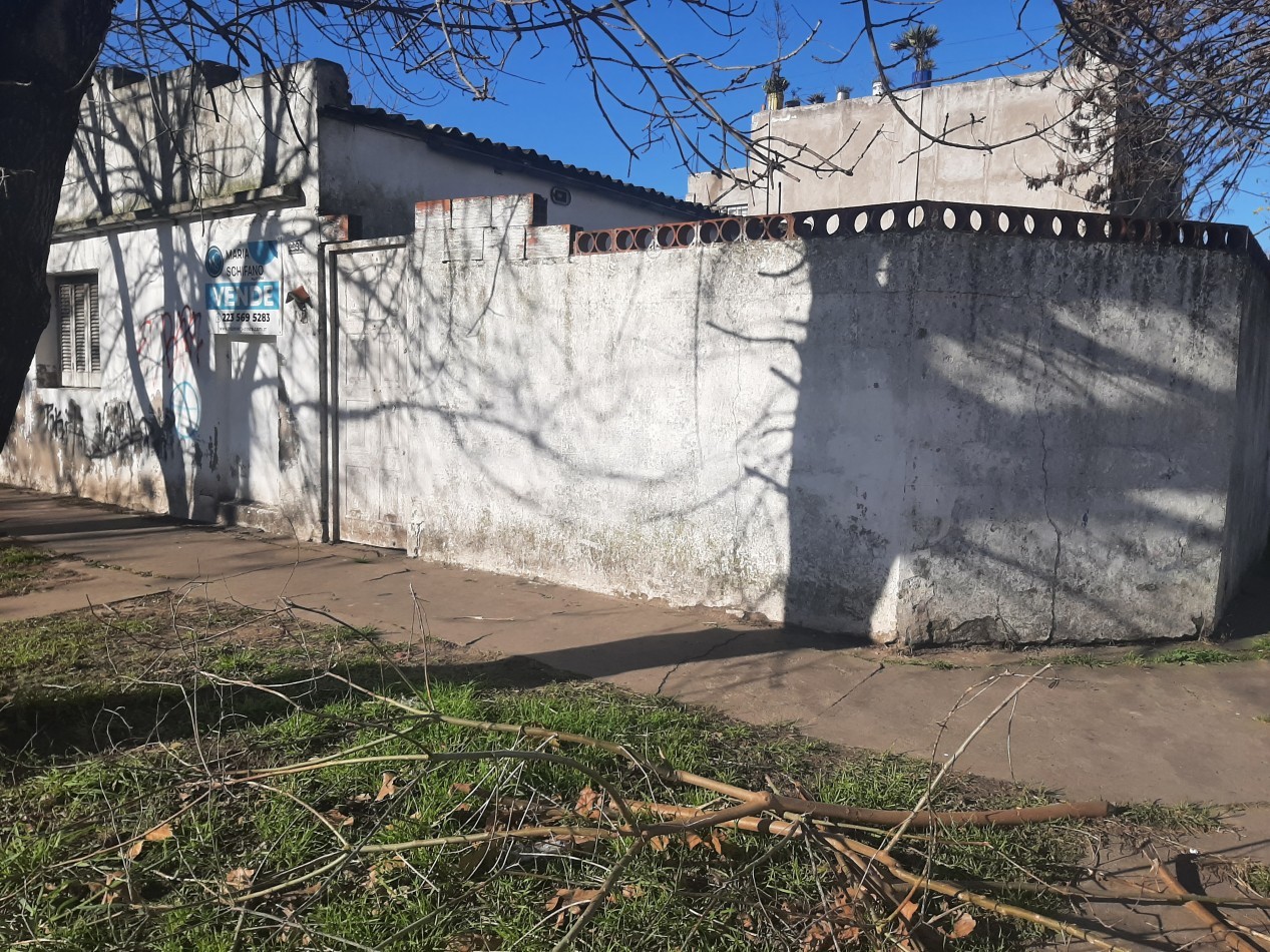Propiedad a refaccionar, barrio Los Andes 