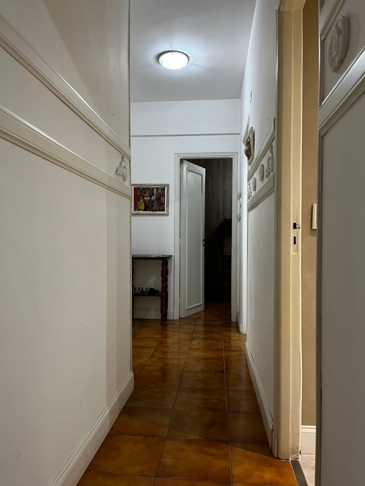Semipiso 3 ambientes + depend., zona Plaza Colon 