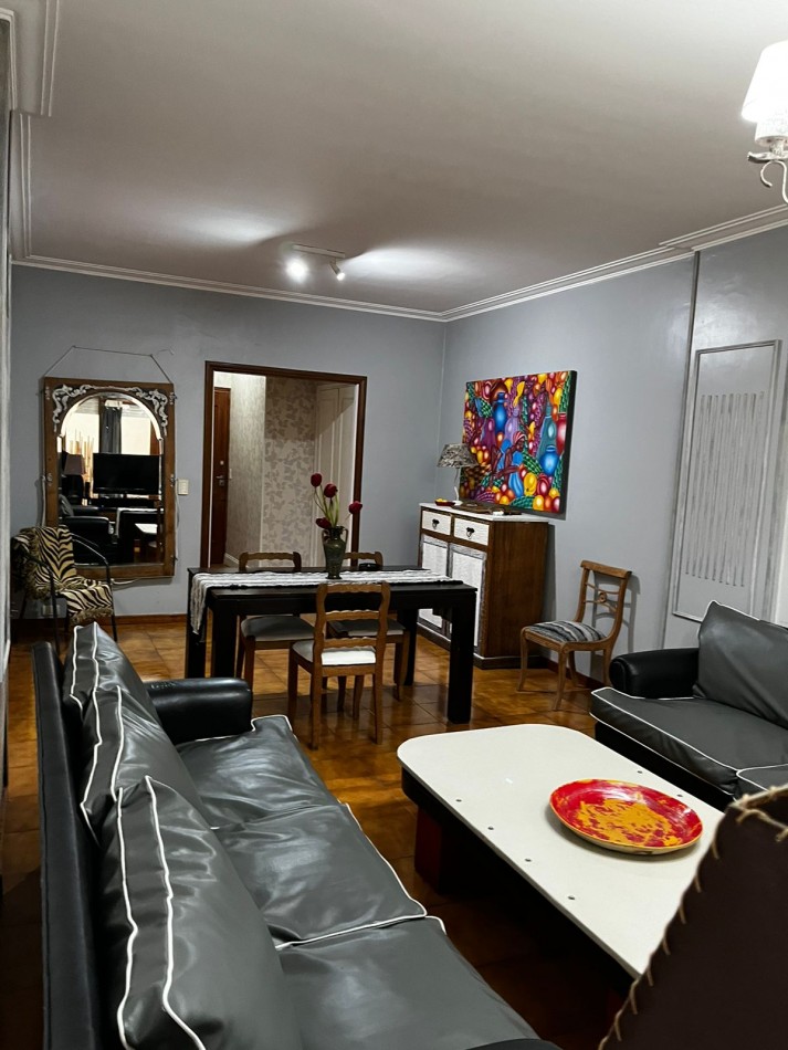 Semipiso 3 ambientes + depend., zona Plaza Colon 