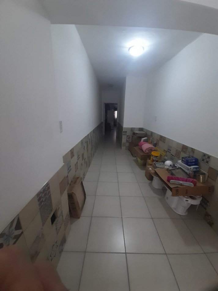 VENDE CASA DE 2 PLANTAS CENTRO SAN LUIS