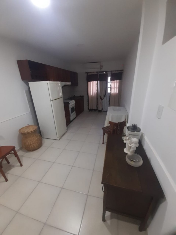 VENDE CASA DE 2 PLANTAS CENTRO SAN LUIS