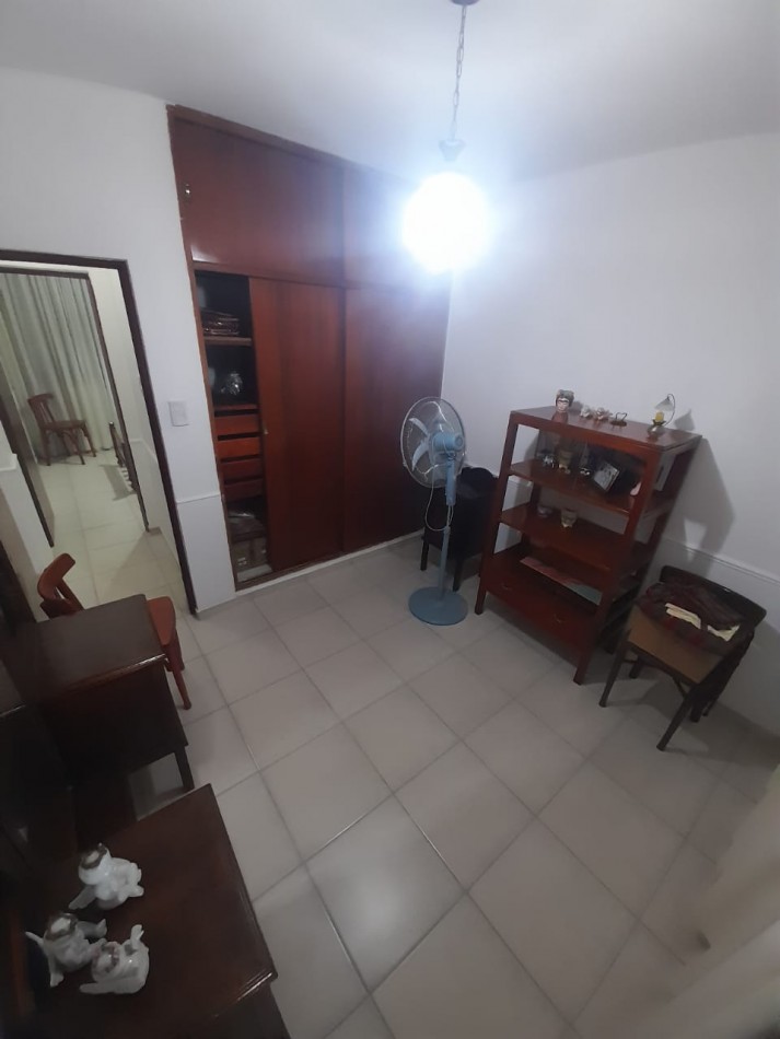 VENDE CASA DE 2 PLANTAS CENTRO SAN LUIS