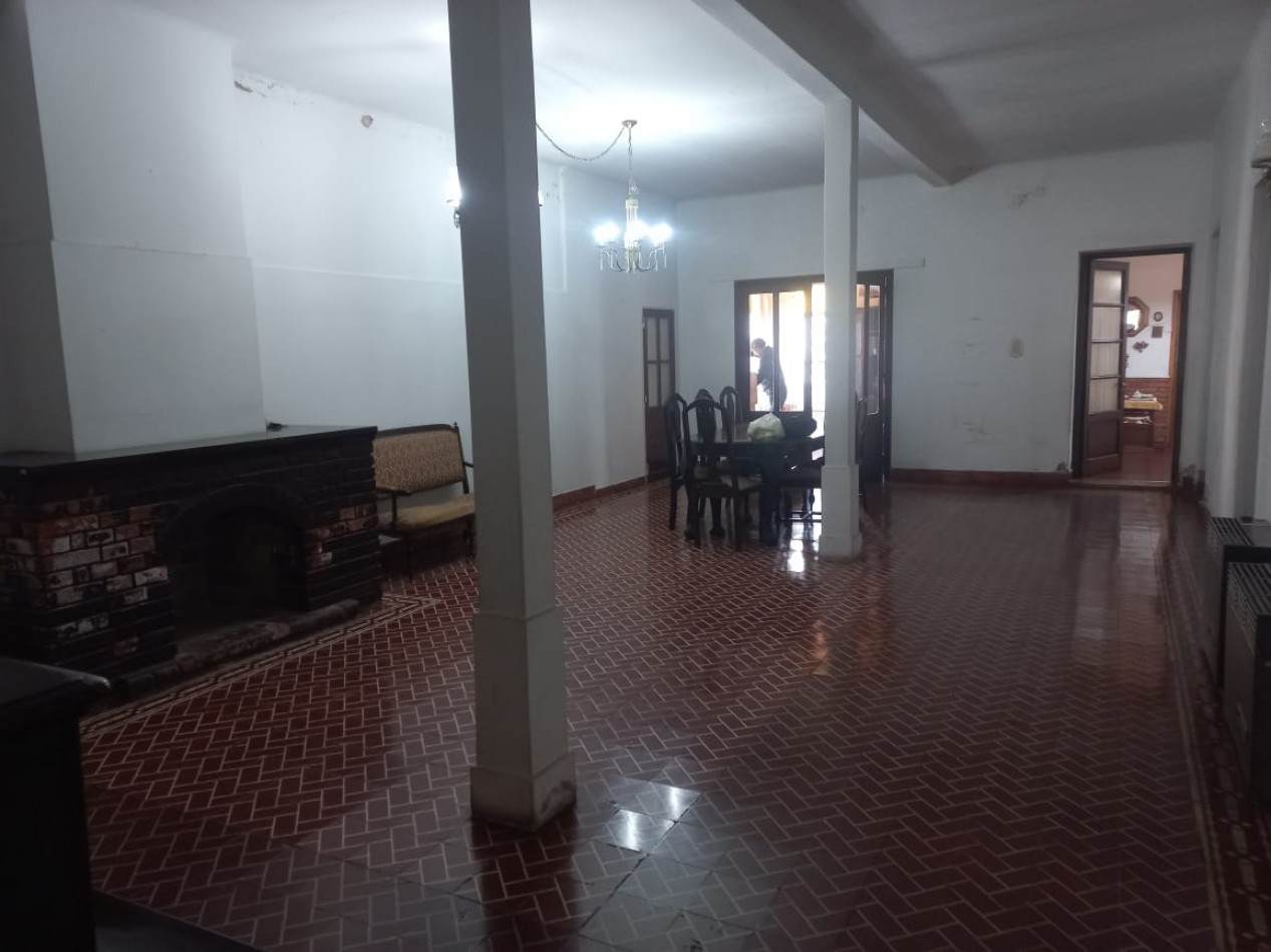 ALQUILER CALLE BOLIVAR 828