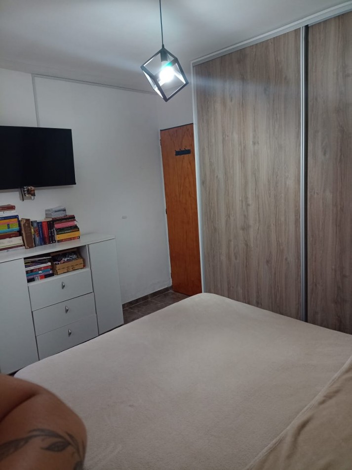 VENDE DEPARTAMENTOS  LAS HERAS 616