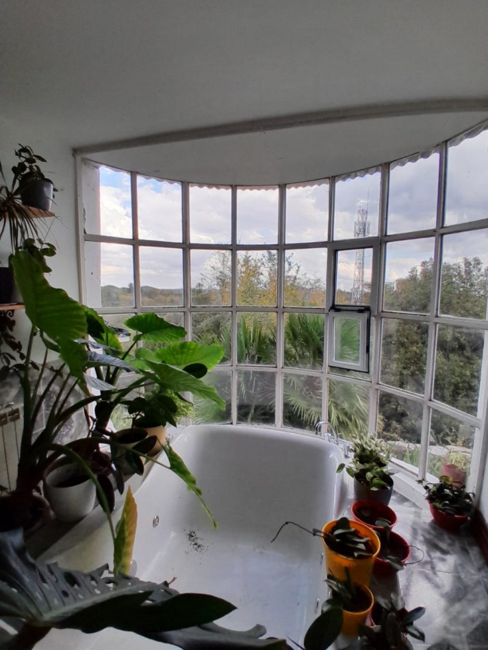 VENDE POSADA EN EL VOLCAN