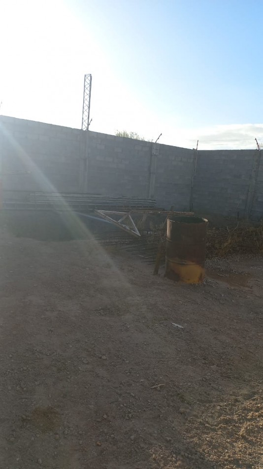 VENDE LOTE CERRADO
