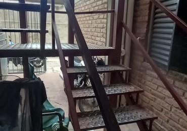VENDE DEPARTAMENTOS  LAS HERAS 616