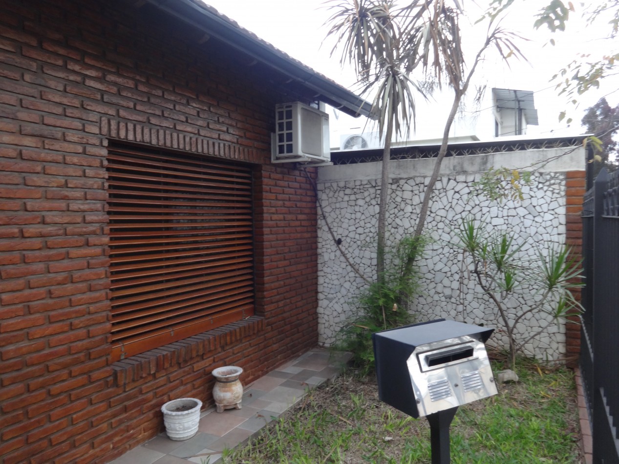 Casa 4 Ambientes Moron