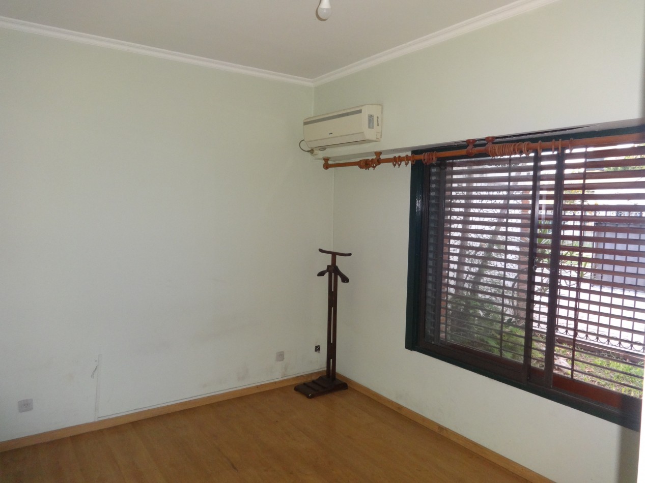 Casa 4 Ambientes Moron