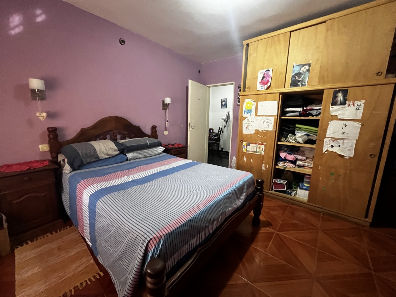 Casa 5 ambientes Castelar Sur 