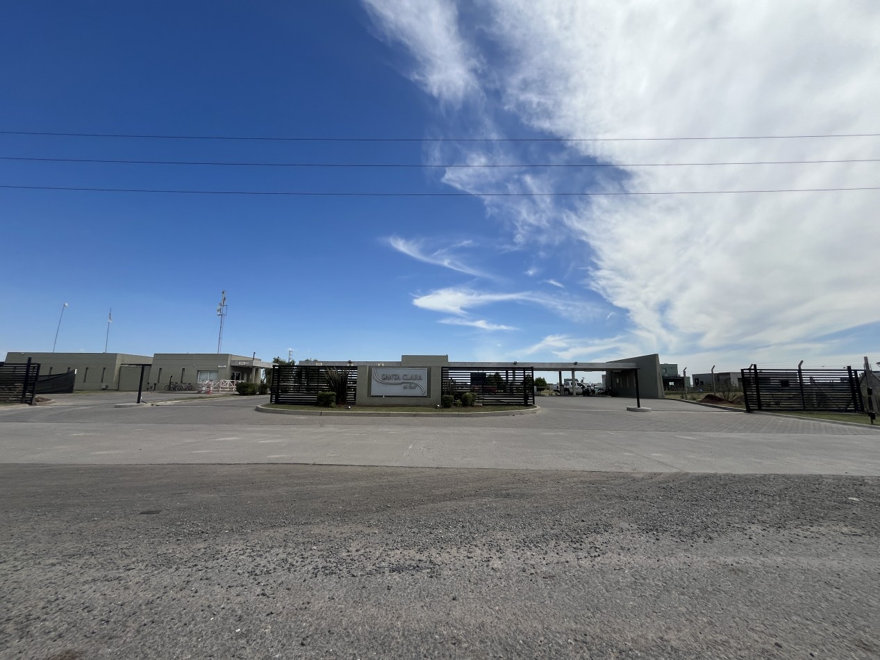 Barrio Santa Clara al sur venta lote