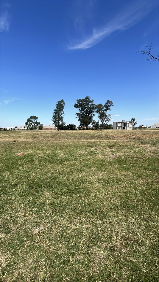 Barrio Santa Clara al sur venta lote