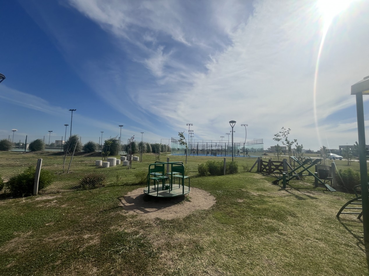 Barrio Santa Clara al sur venta lote