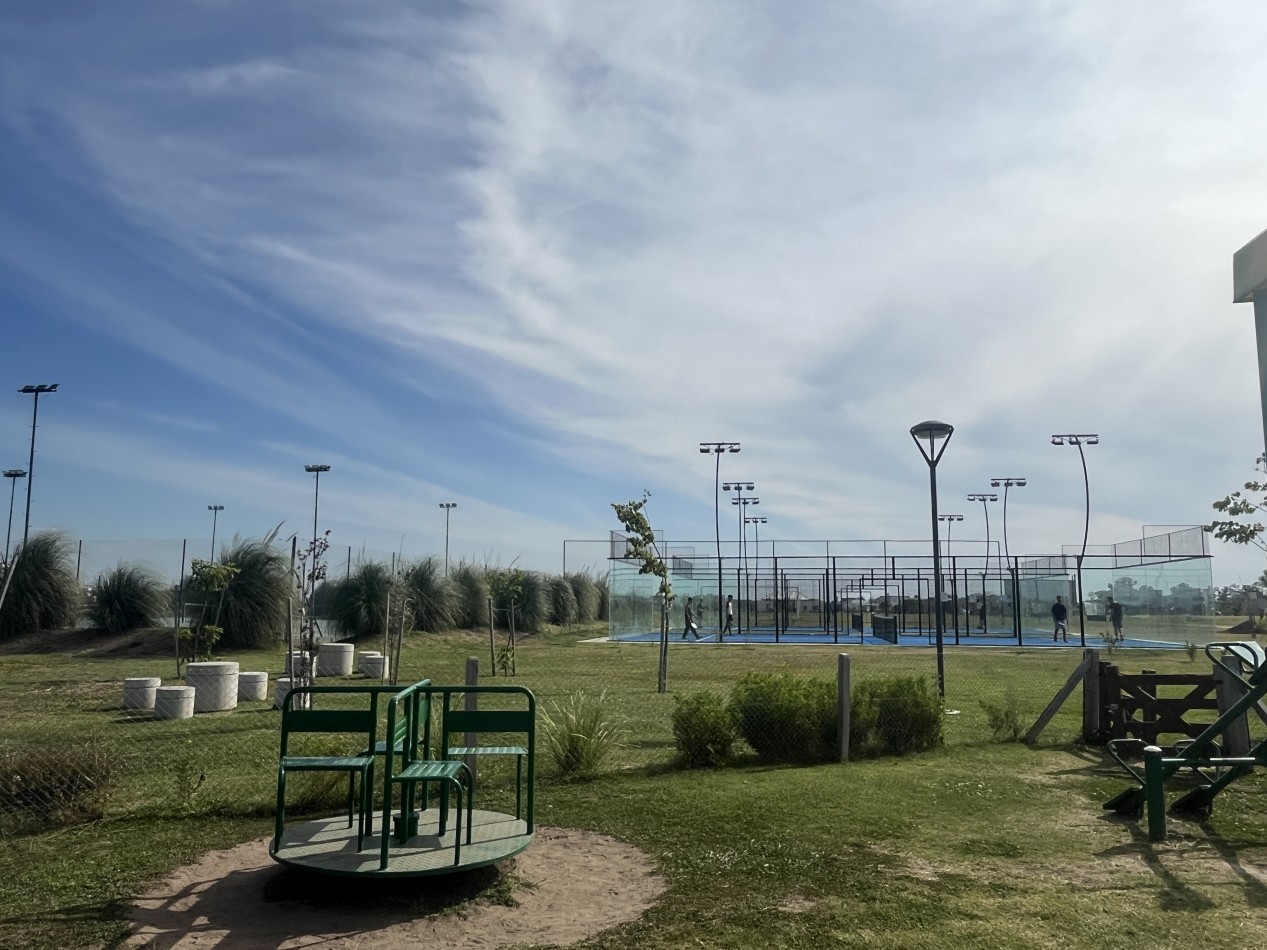 Barrio Santa Clara al sur venta lote