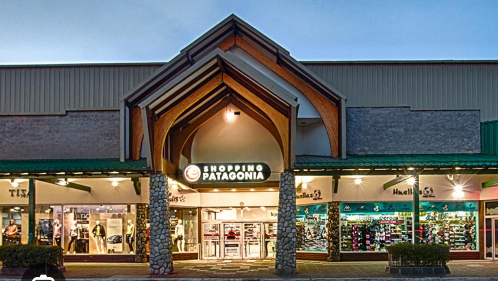 VENTA FONDO DE COMERCIO EN SHOPPING PATAGONIA BARILOCHE