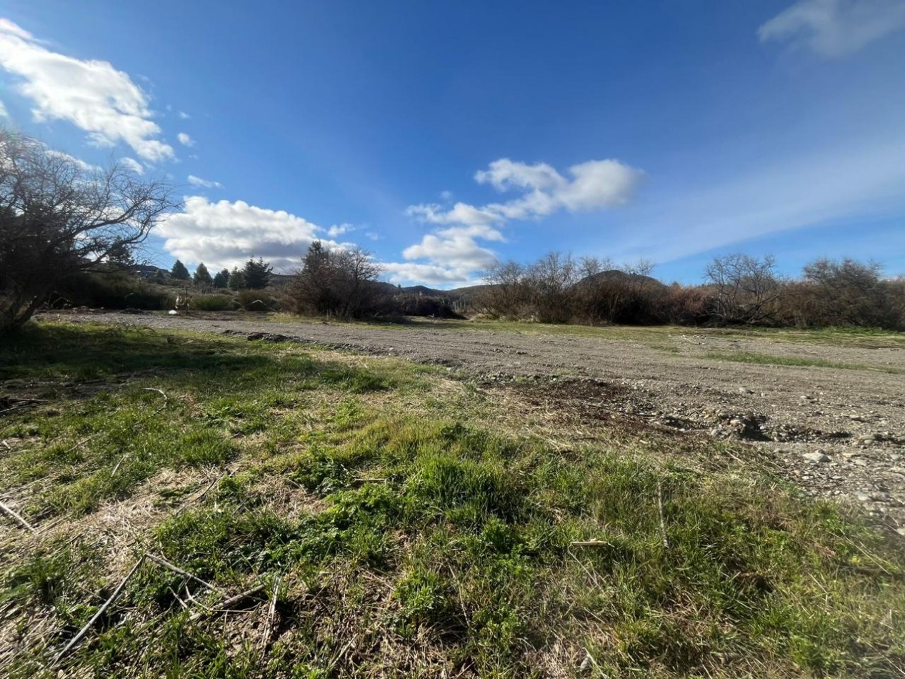 LOTE EN VENTA EN DINA HUAPI