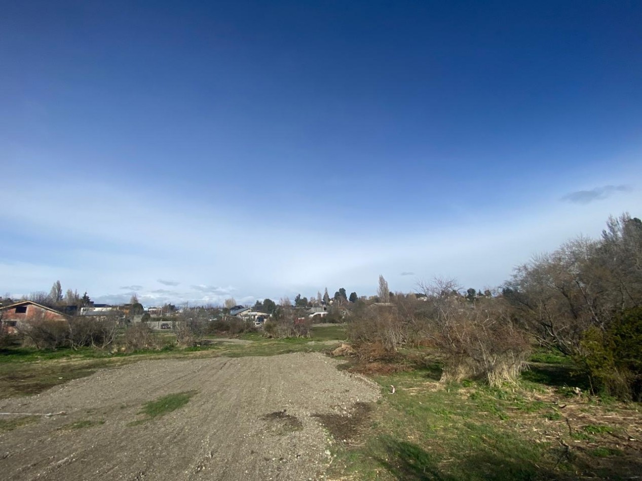 LOTE EN VENTA EN DINA HUAPI