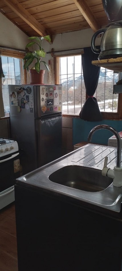 CASA Y LOTE EN ESQUINA VALLE AZUL