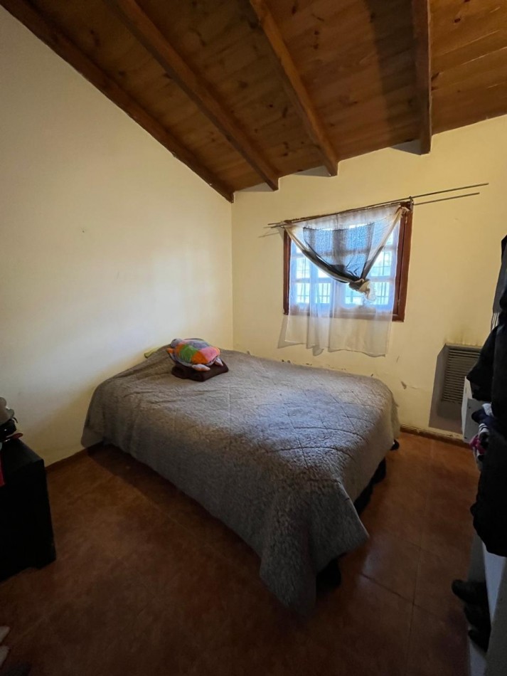 CASAS  PARA INVERSION Y/O RENTA : VILCAPUGIO Y FREY 