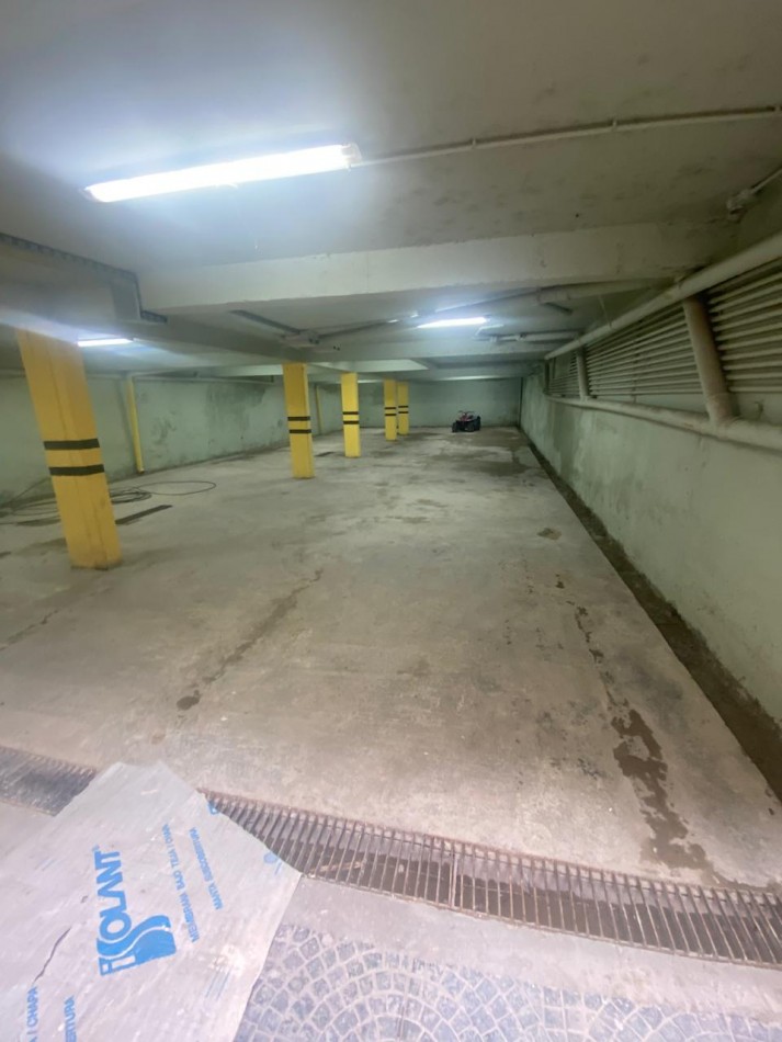 ALQUILERCOCHERAS EN BLOQUE : ONELLI 1675
