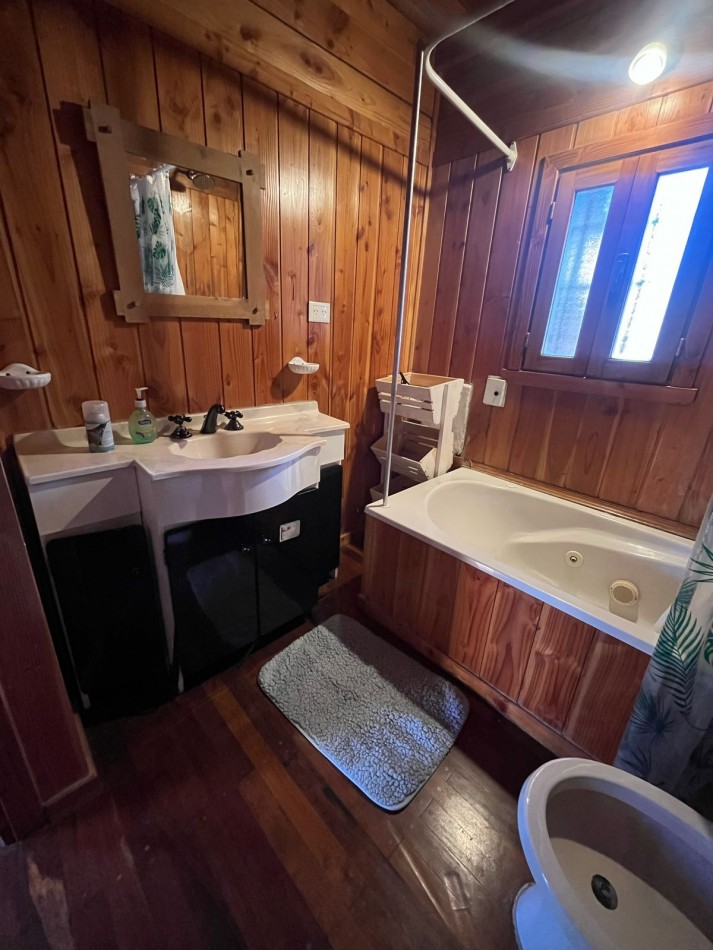 CABAÑA AMOBLADA 3 DORMITORIOS( CENTRO BARILOCHE )