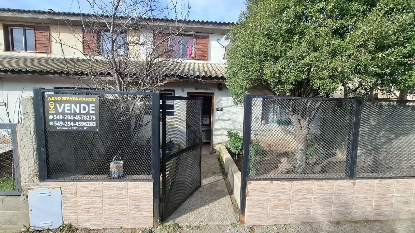 DUPLEX 4dorm. y patio   204 VIVIENDAS (apto credito)