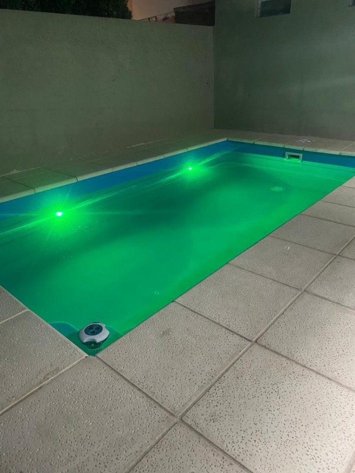 MARAVILLOSA CASA  4 AMBIENTES