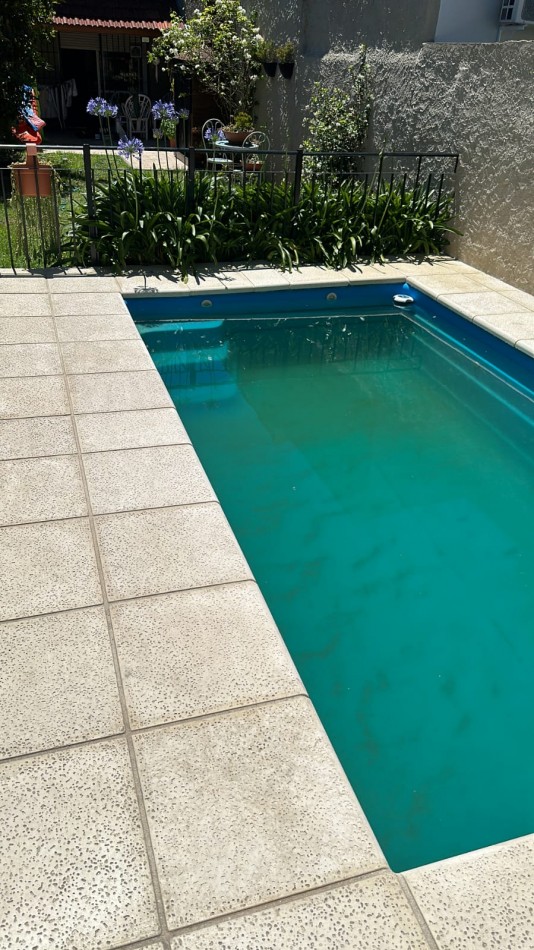 MARAVILLOSA CASA  4 AMBIENTES