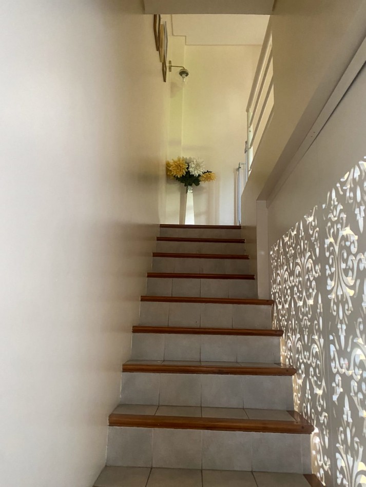 MARAVILLOSA CASA  4 AMBIENTES