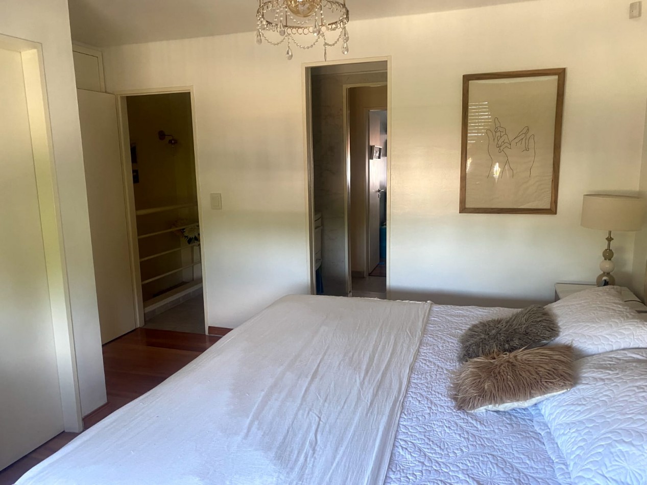 MARAVILLOSA CASA  4 AMBIENTES