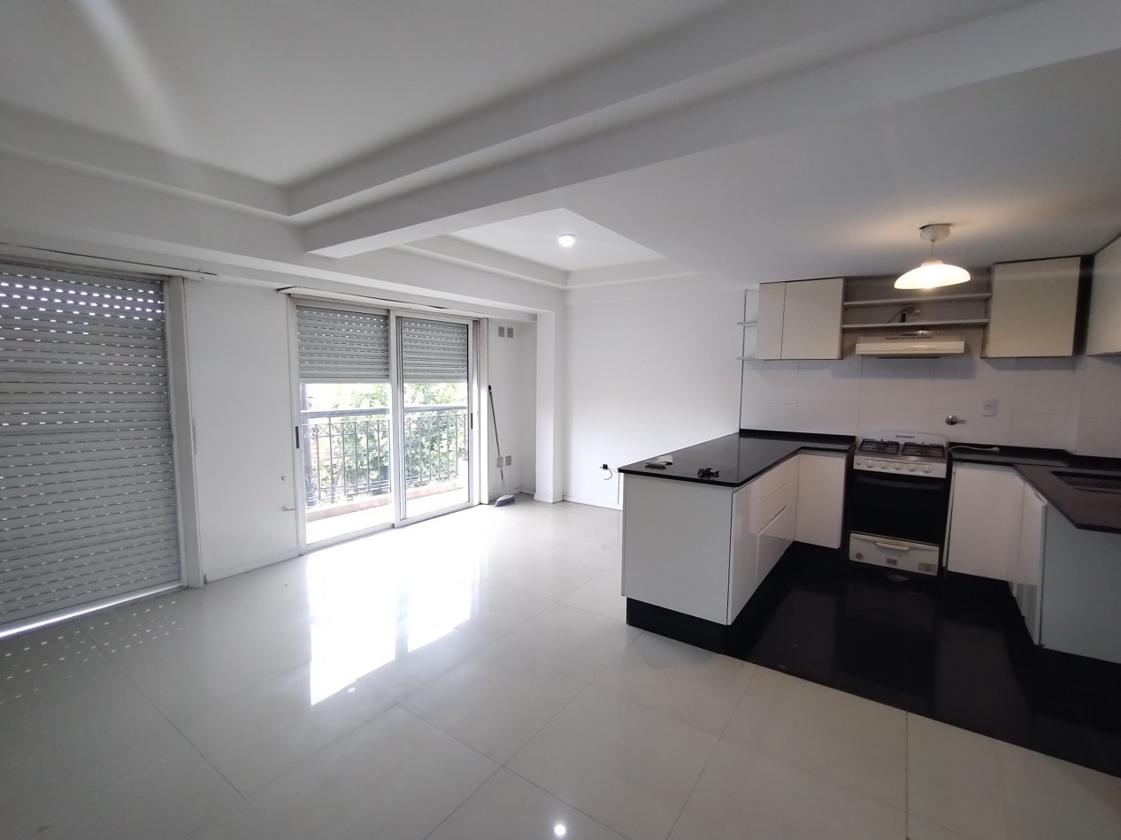 alquiler departamento 2 ambientes Larrea al 400