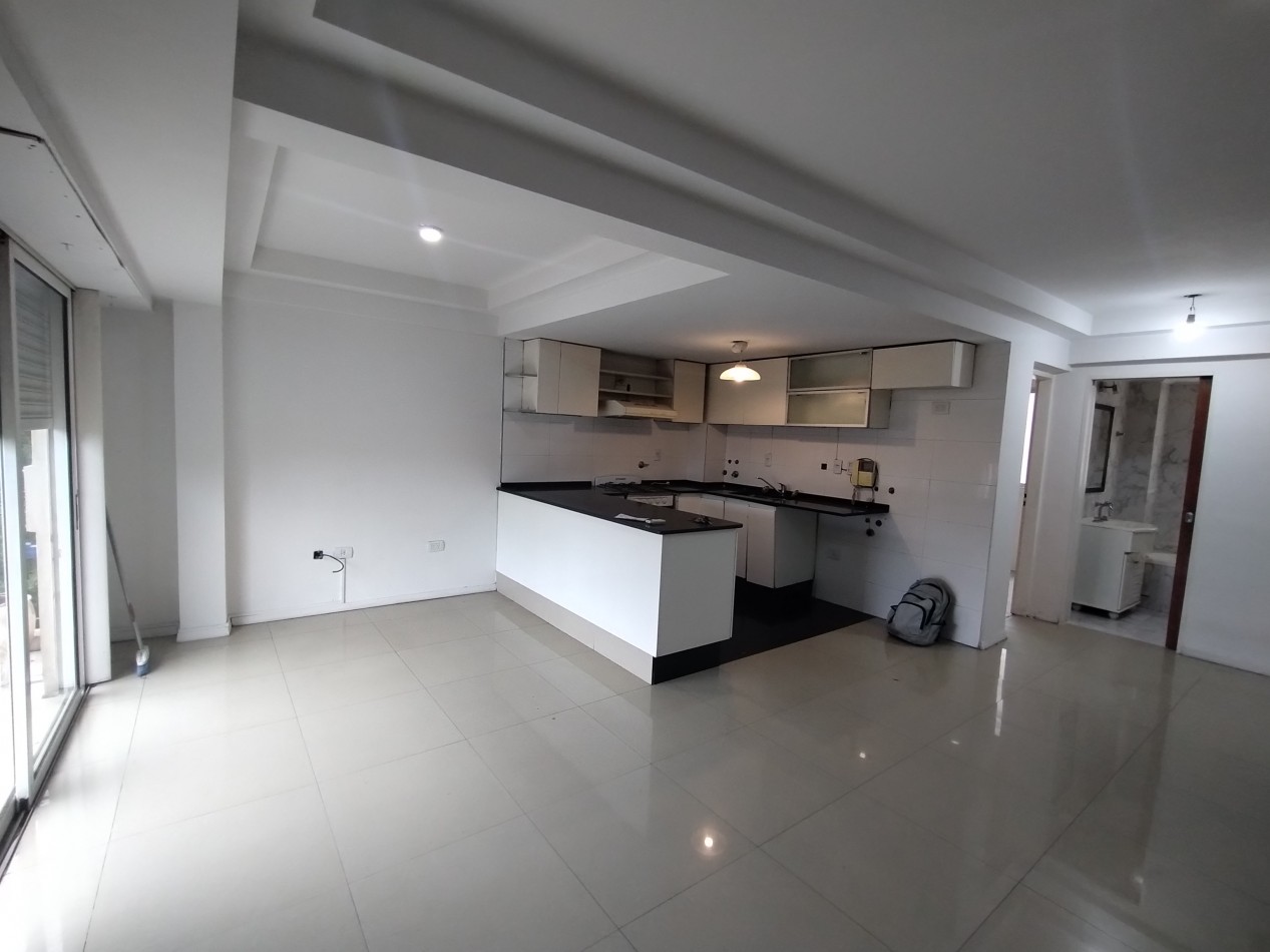 alquiler departamento 2 ambientes Larrea al 400