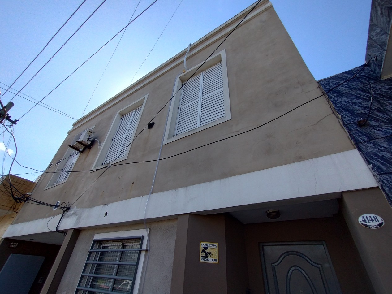 Oportunidad PH departamento de 3 amb con cochera apto credito Roma al 4100