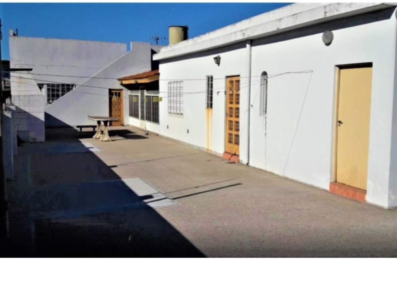 GALPON/DEPOSITO /LOCAL DE EXCELENTE PH EN LA PLANTA ALTA VENTA EN BLOCK