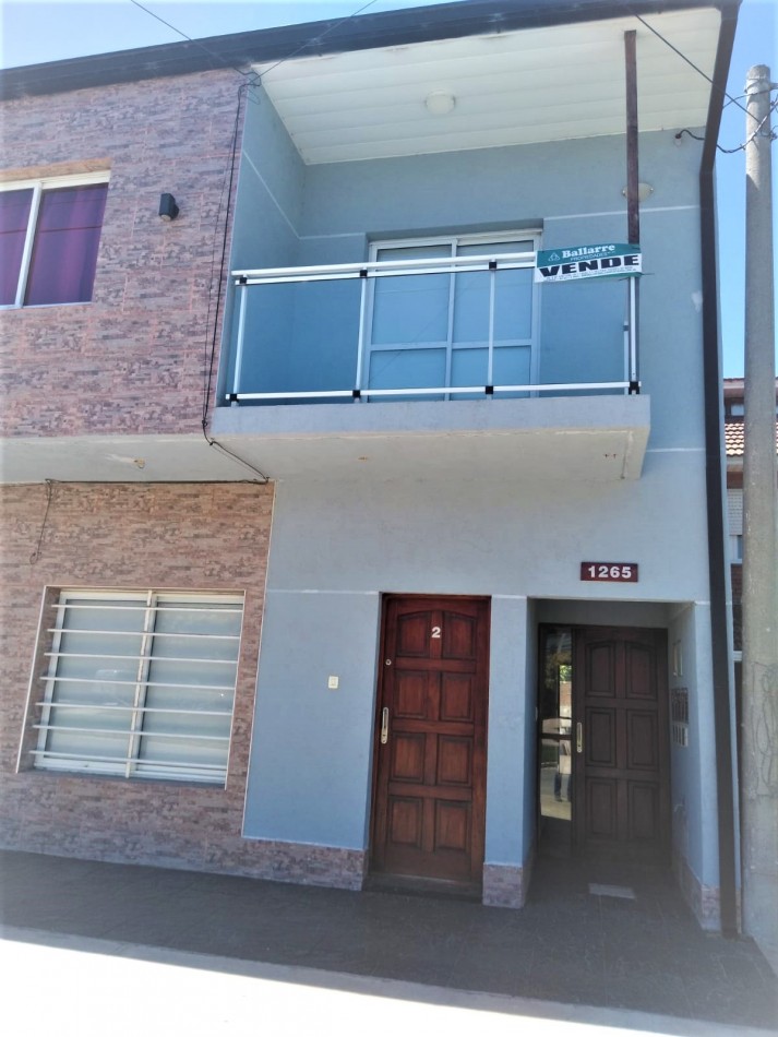 DEPARTAMENTO DE DOS Y 1/2 AMBIENTES EN MIRAMAR VENDE, FINANCIA!