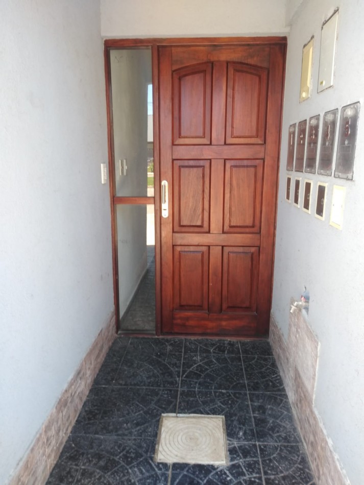 DEPARTAMENTO DE DOS Y 1/2 AMBIENTES EN MIRAMAR VENDE, FINANCIA!