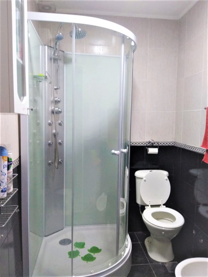 DEPARTAMENTO DE DOS Y 1/2 AMBIENTES EN MIRAMAR VENDE, FINANCIA!