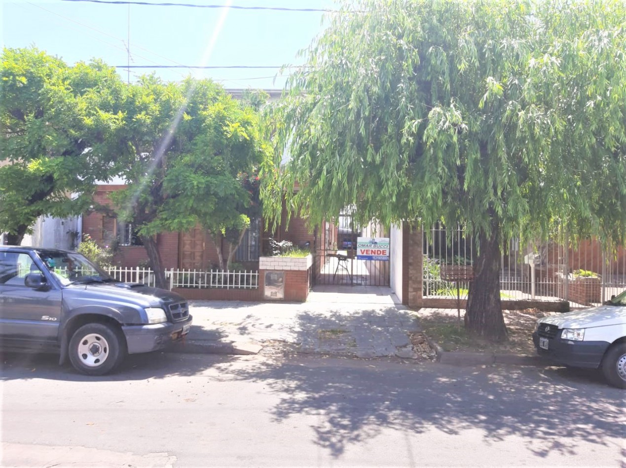 Ph/ Duplex de 3 ambiente con patio propio cochera cubierta propia y sin expensas RETASADO!