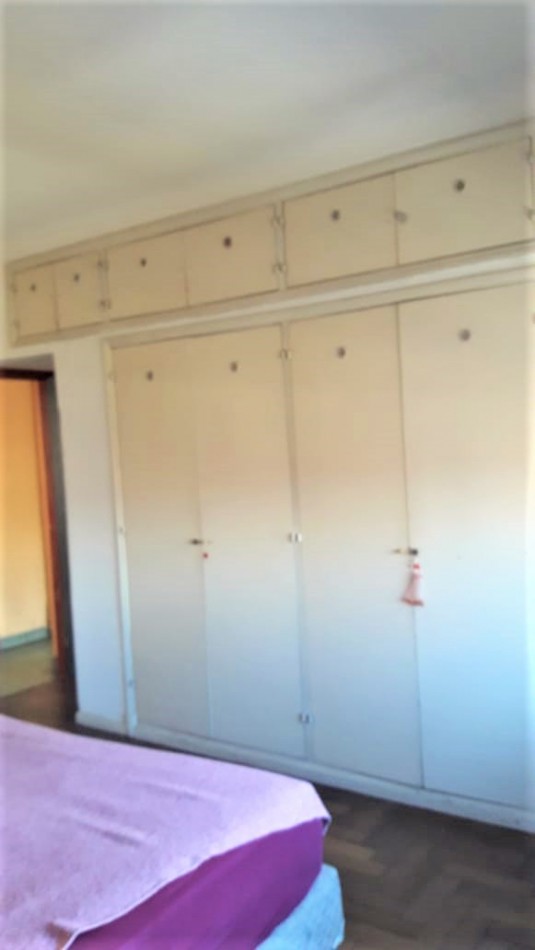 PH EN VENTA EN CASTELAR SUR, SON DOS UFs