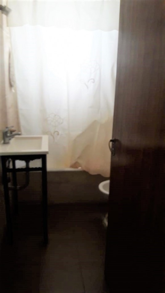 PH EN VENTA EN CASTELAR SUR, SON DOS UFs