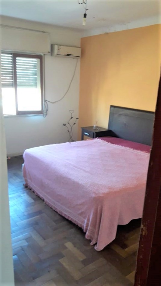 PH EN VENTA EN CASTELAR SUR, SON DOS UFs